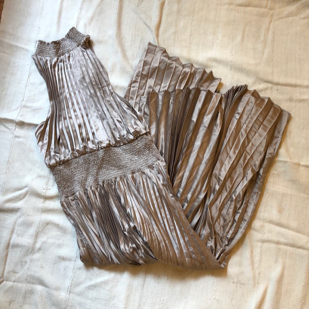 Beautiful bronze pleated halter midi dress